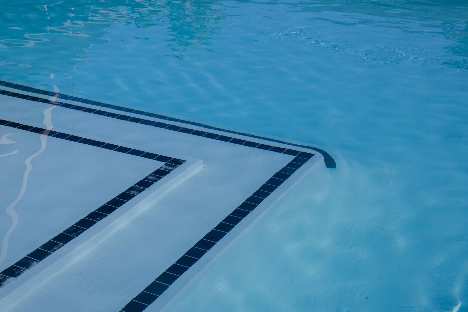 Sapphire Pools at work
