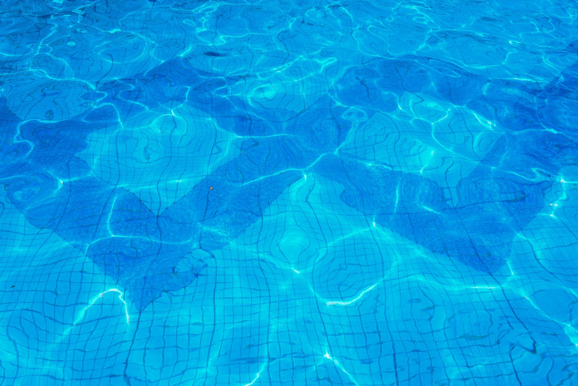 Pool Cleaning — Sapphire Pools